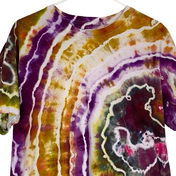 Handmade Geode Tie Dye Tee Womens Size Medium Colorful Tshirt Shirt Cotton SS - Picture 3 of 9